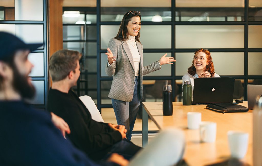 협력과 소통이 만드는 긍정적인 업무 문화